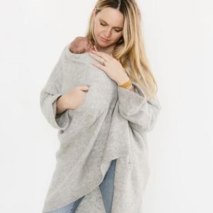 Cozy Light Gray Oversized Women’s Cardigan Sweater